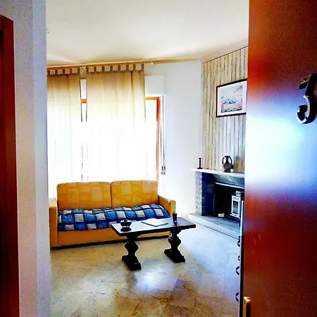 L'aura Apartment *